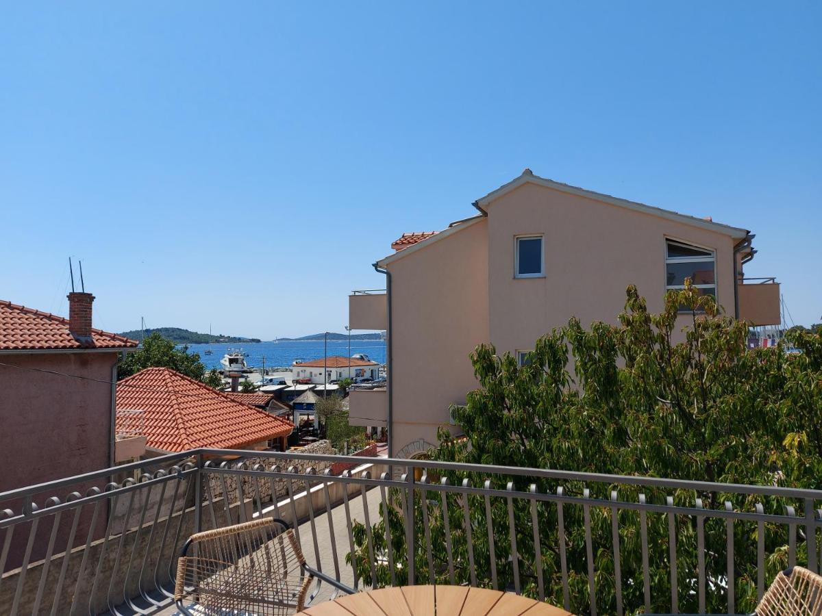 Luxury Apartments Marina View Vodice Buitenkant foto