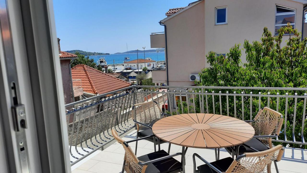 Luxury Apartments Marina View Vodice Buitenkant foto